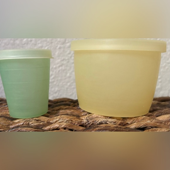 Vintage 1950s 11 piece Tupperware set containers & lids - Picture 2 of 12